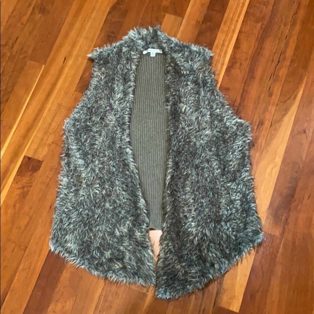 CAbi vest